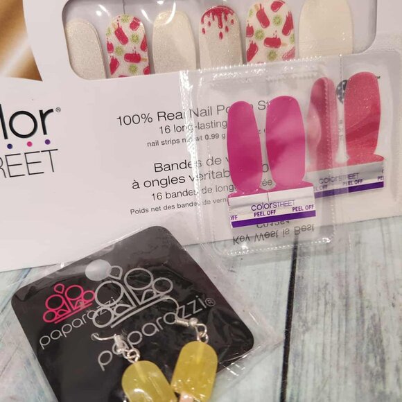 Retired Color Street Nail Set - Picture 2 of 4